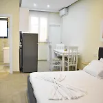 Delmar * Golem (Tirana)