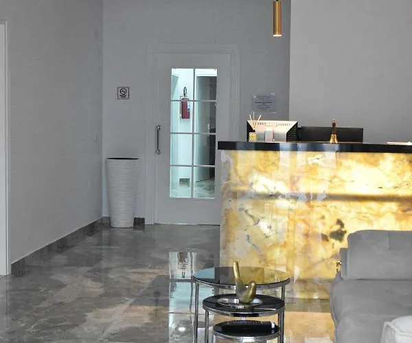 Delmar * Golem (Tirana)