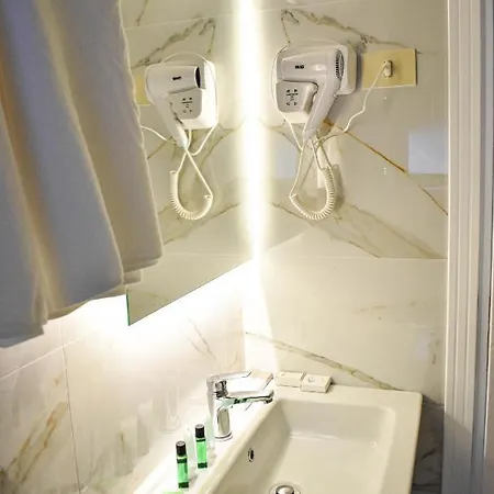 Διαμέρισμα Delmar Golem (Tirana)