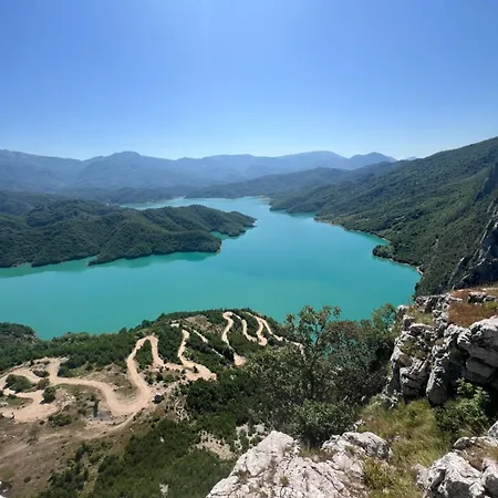 Daire Delmar Golem (Tirana)